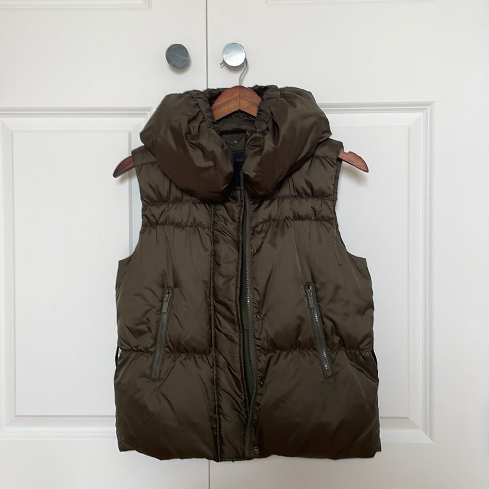 Dark green BCBG puffer vest